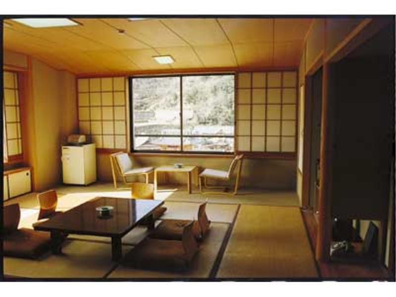 Nakamasu Ryokan Takeo Eksteriør billede